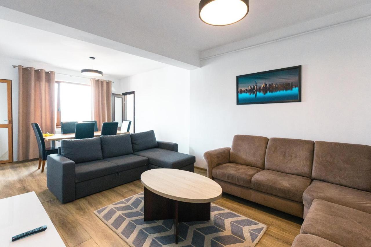 Rivera Apartments - Premium Accomodation Iasi Buitenkant foto