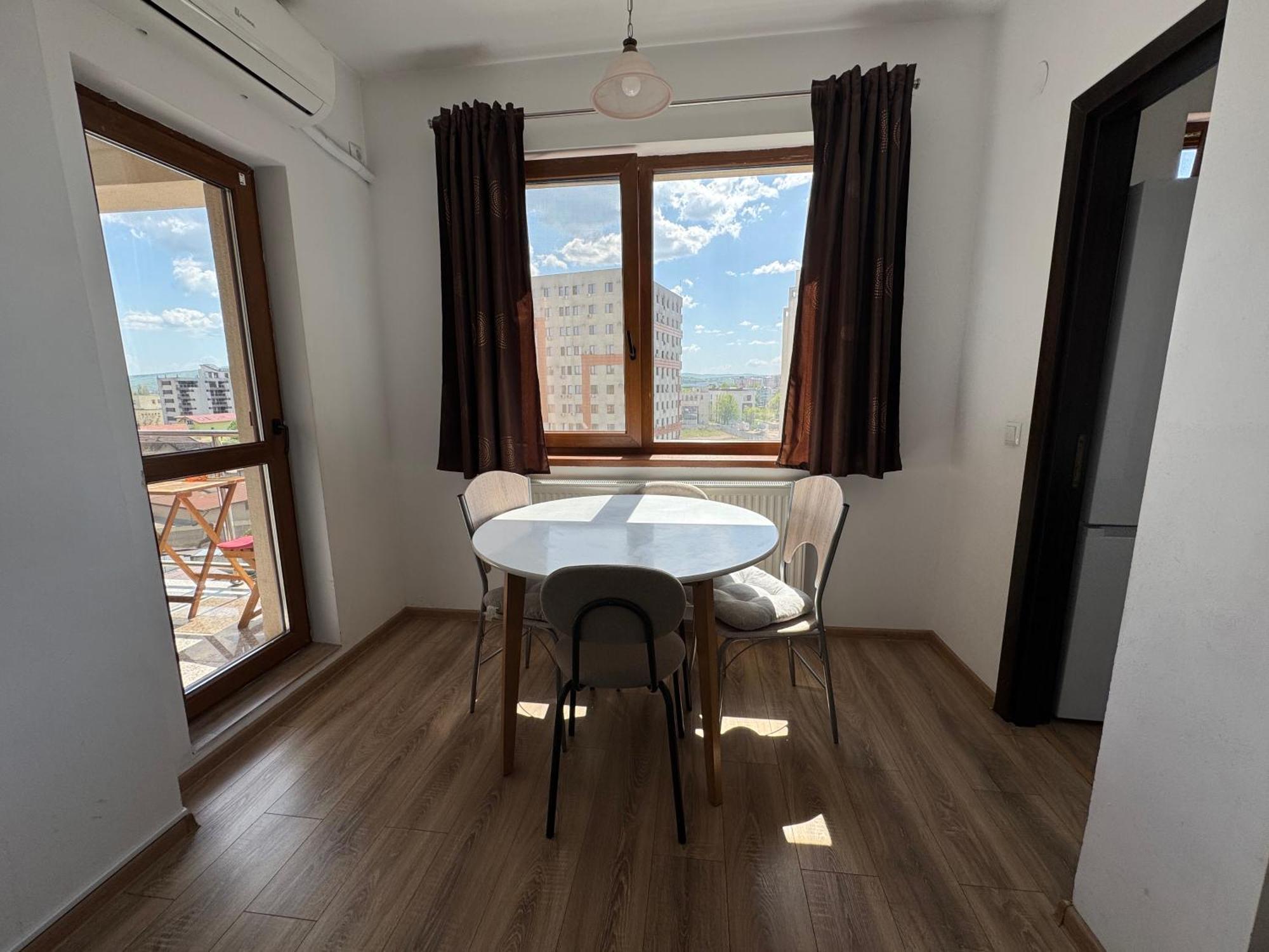 Rivera Apartments - Premium Accomodation Iasi Buitenkant foto