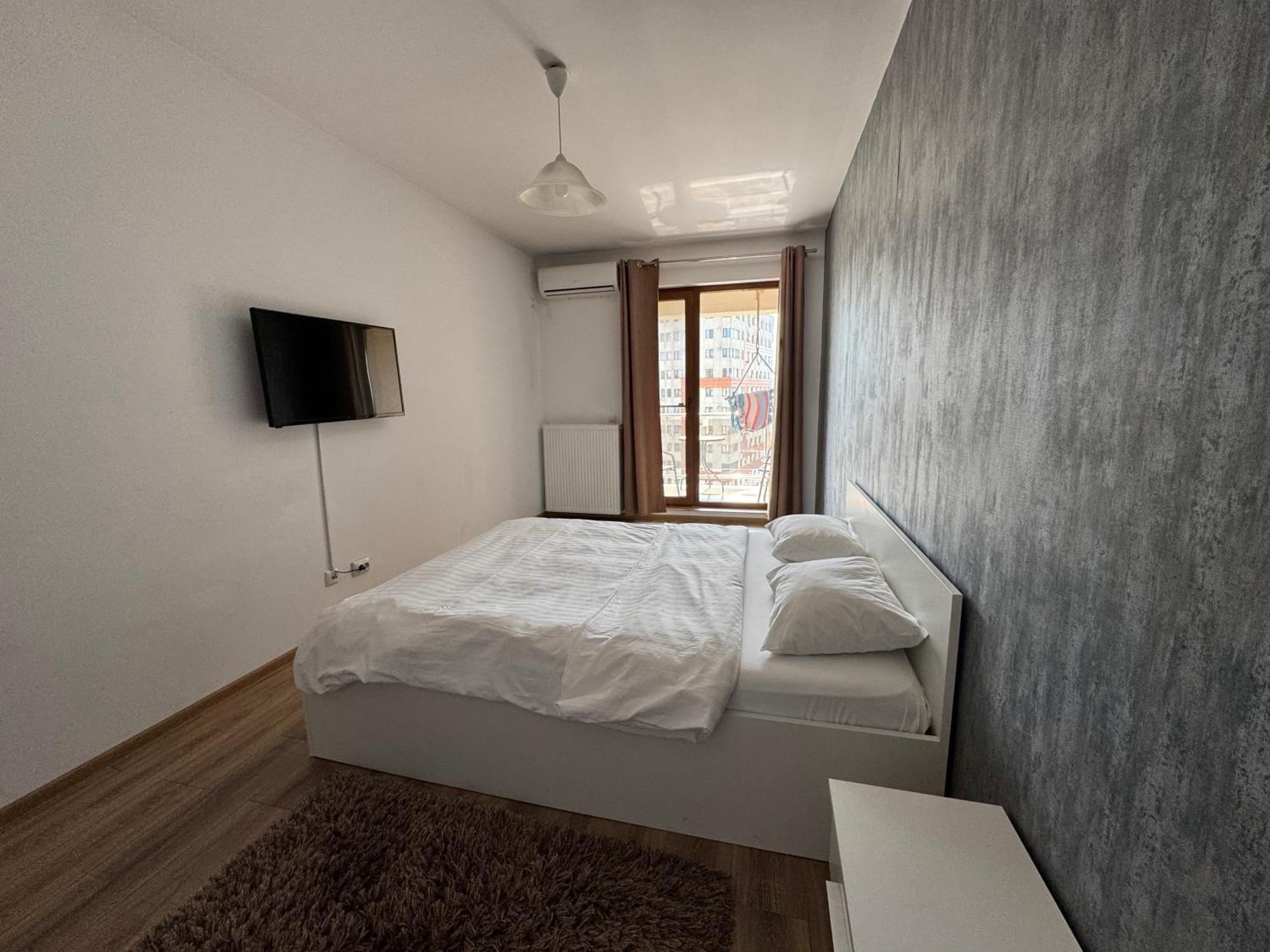 Rivera Apartments - Premium Accomodation Iasi Buitenkant foto