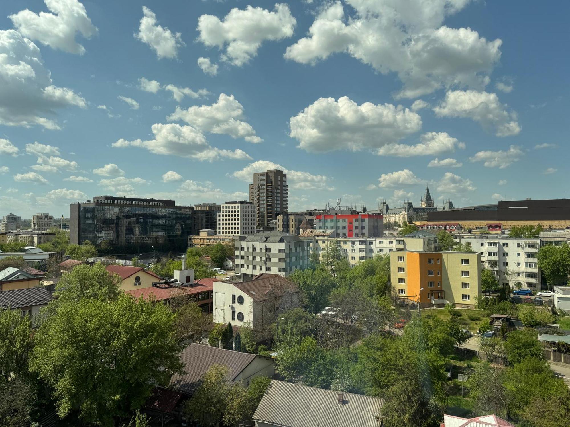 Rivera Apartments - Premium Accomodation Iasi Buitenkant foto